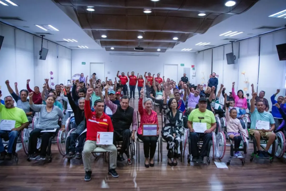 Con este apoyo se beneficio a 29 personas con discapacidad en ciudad Victoria | Foto: DIF Estatal