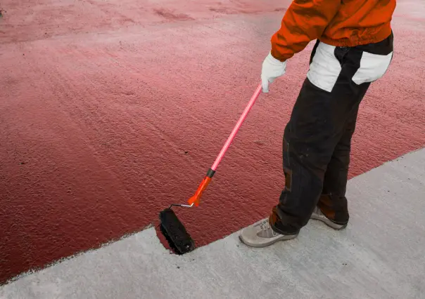 Así puedes reparar e impermeabilizar un techo agrietado de manera sencilla y efectiva