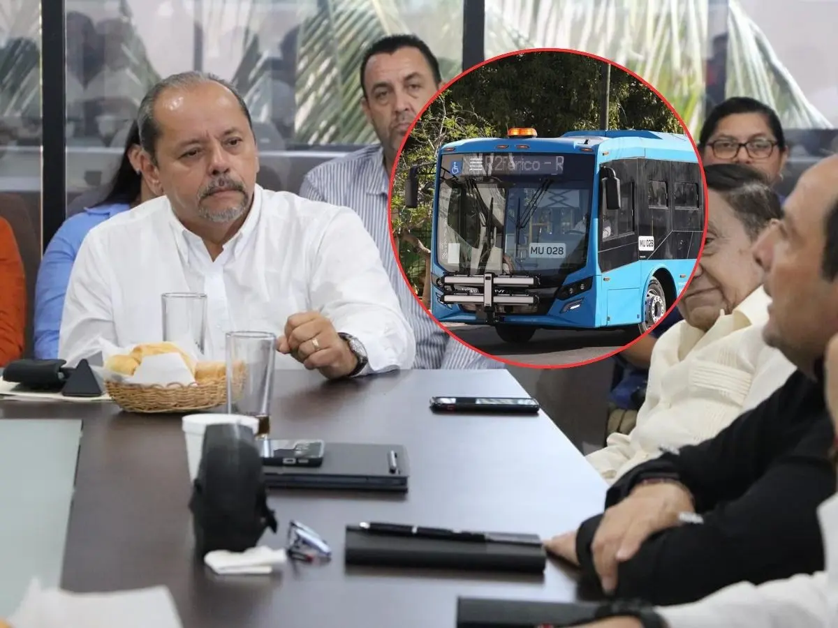 El titular de la ATY, Jacinto Sosa Novelo, encabezo las primeras reuniones para realizar el ordenamiento del transporte público de Yucatán.- Fuente ATY