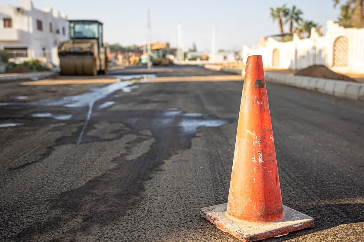 Estas acciones forman parte del compromiso del gobierno municipal por fortalecer la movilidad urbana. Foto: Freepik