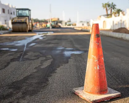 César Garza Arredondo inicia obras de ampliación y recarpeteo en avenidas principales en Apodaca