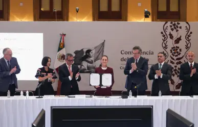 Claudia Sheinbaum acuerda con empresarios mantener precio de canasta básica, ¿en cuánto quedó?