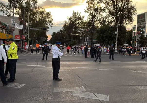 Protestan por cierre de la Academia Militarizada Ollín Cuauhtémoc tras muerte de estudiante