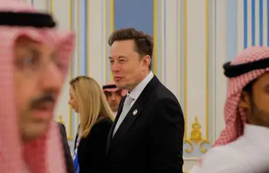 Elon Musk participa en el Foro de Inversión durante su visita a Arabia Saudita