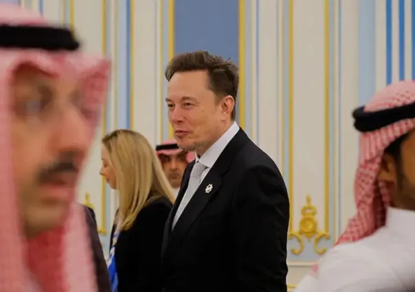 Elon Musk participa en el Foro de Inversión durante su visita a Arabia Saudita