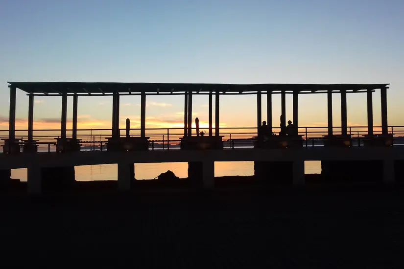 Amanecer en el Malecón de Loreto. Foto: Modesto Peralta Delgado.