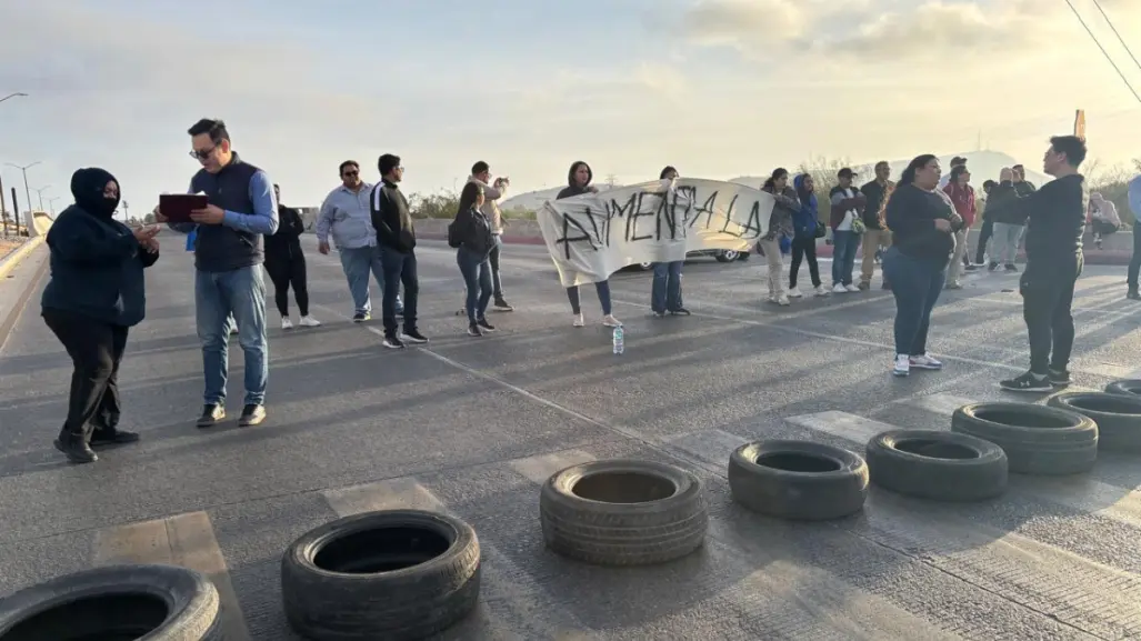 Docentes de telebachillerato desbloquean puente de La Paz, pero advierten nuevas protestas