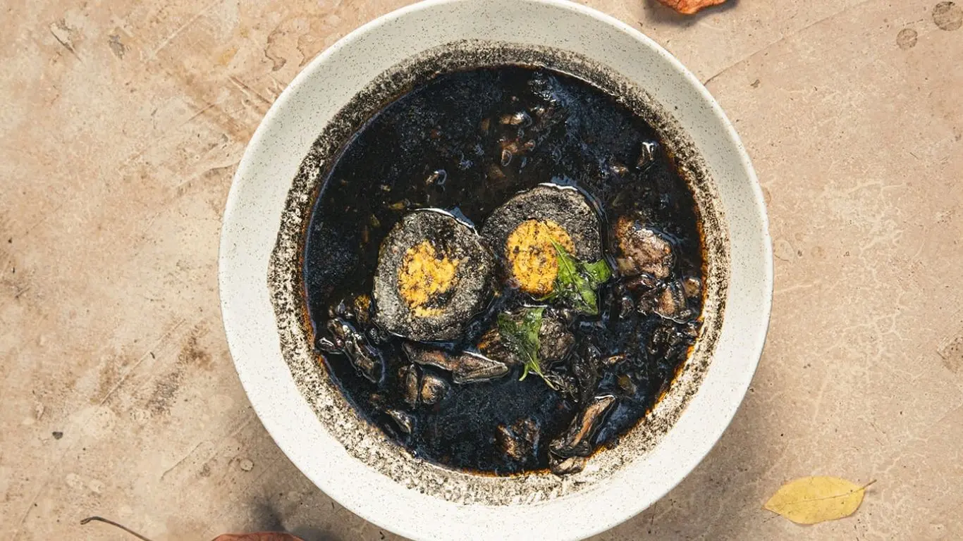 ¿Qué platillos se comen cada día de la semana en Yucatán?. Foto: Kinich / CANVA
