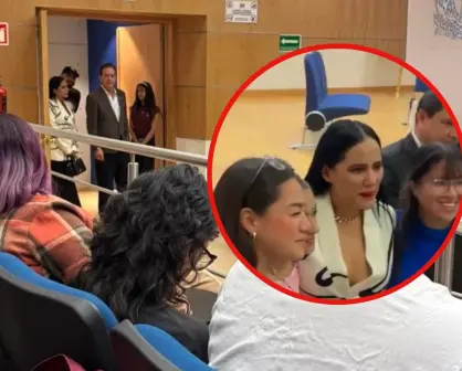 Sandra Cuevas reaparece en la FES Aragón en medio de rumores por lavado de dinero