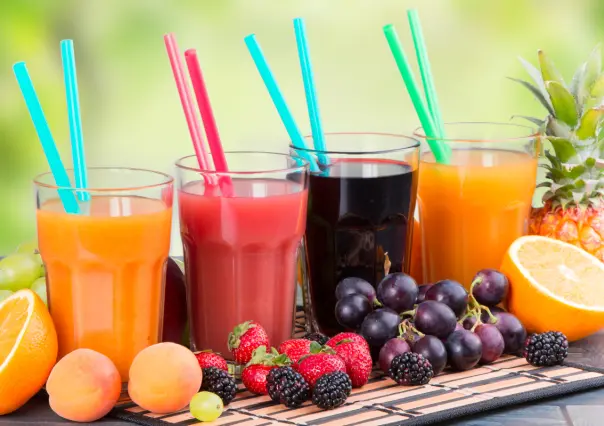 3 jugos de frutas para refrescarte durante la ola de calor