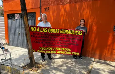 Construcción pone en riesgo viviendas de adultos mayores, exigen frenar la obra