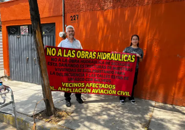 Construcción pone en riesgo viviendas de adultos mayores, exigen frenar la obra
