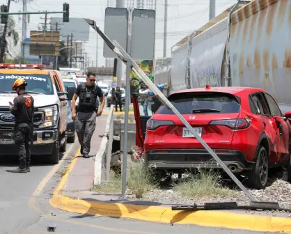 VIDEO | Tres mujeres se salvan de ser arrolladas por tren en Monterrey