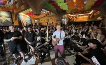 Ed Sheeran sorprende con íntimo showcase en Garibaldi: VIDEO
