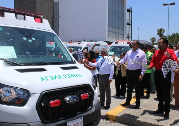 IMSS Tamaulipas refuerza atención médica con nuevas ambulancias de alta tecnología