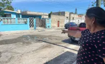 Vecinos de la colonia Los Reyes en Mérida reportan baches en sus calles