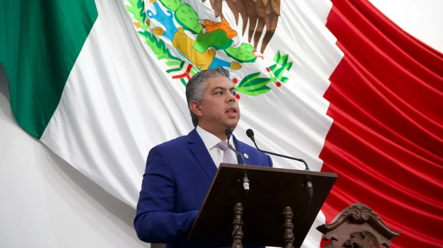 Alfredo Paredes, diputado local. Foto de congreso.