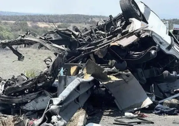 SNTE confirma muerte de 9 maestros en accidente de autopista Cuacnopalan-Oaxaca