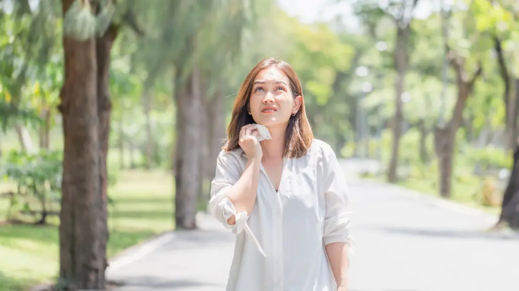 ¡Evita un golpe de calor! Los síntomas que no debes ignorar en estas altas temperaturas