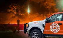 Sofocan incendio que arrasó una empresa en Ciénega de Flores