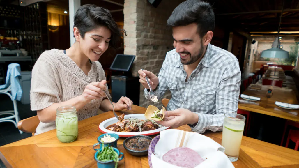Tacos, mariscos y más: sabores baratos que enamoran en Cabo San Lucas