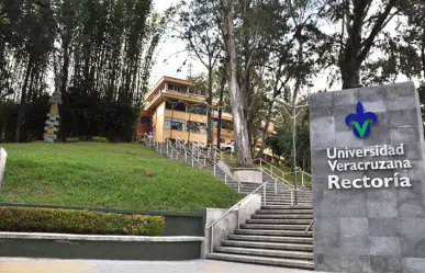 ¿Por qué la Universidad Pública de Veracruz recorrió salida de clases?