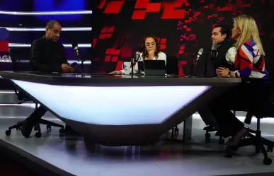 Fernanda Familiar celebra 25 años de su programa de radio ¡Qué tal Fernanda!