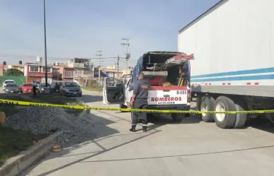 Derrame de diésel en Acolman provoca movilización de cuerpos de emergencia