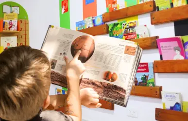 Reinauguran biblioteca escolar en Mérida para inspirar a nuevas generaciones