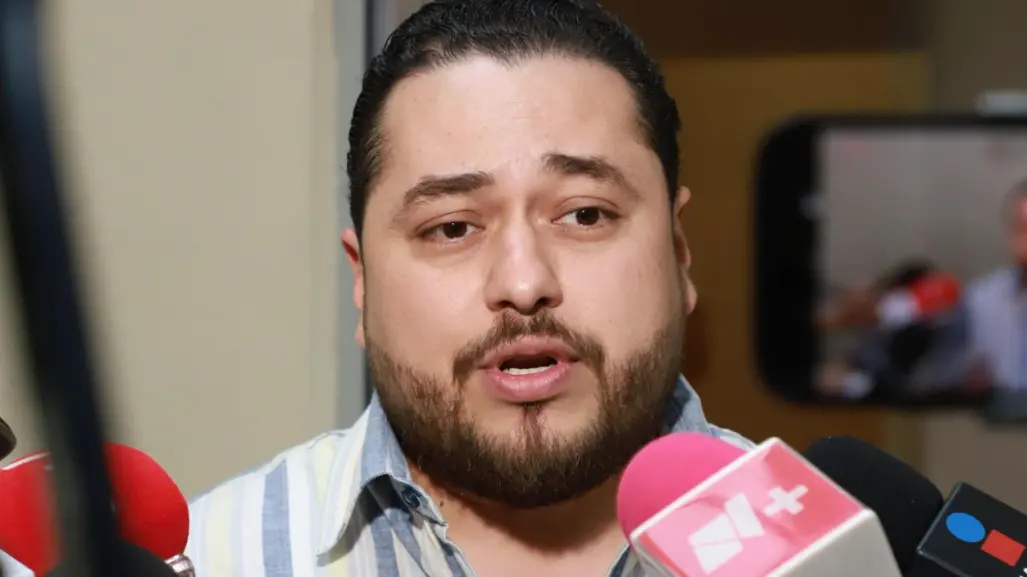 Miguel Lechuga asegura que urge revisar normas urbanas ante sismos en Nuevo León