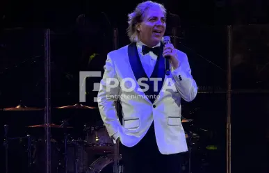 Disfrutan velada romántica con Cristian Castro en Monterrey