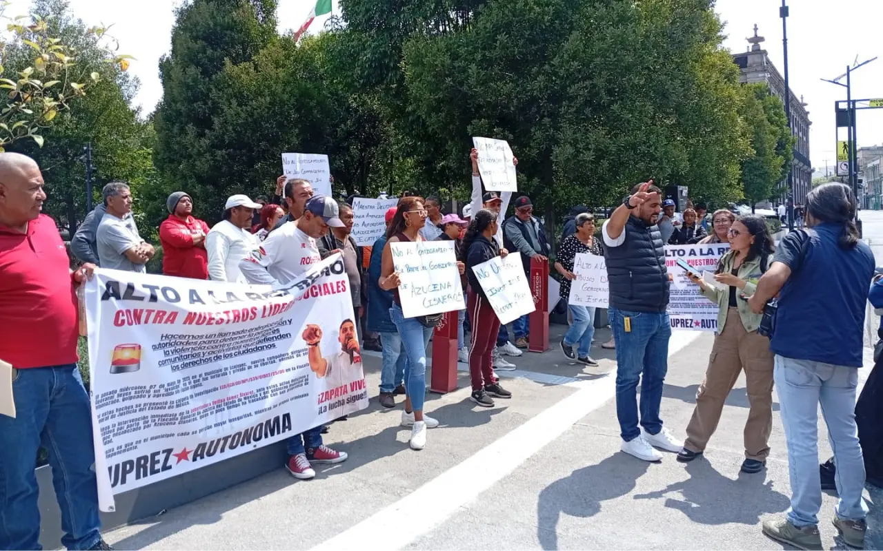 UPREZ Autónoma mantiene su lucha social tras más de 38 años de organización independiente. Foto: FB/ Uprez-Autonoma (Canva)