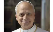 El Vaticano presenta el retrato oficial del papa León XIV