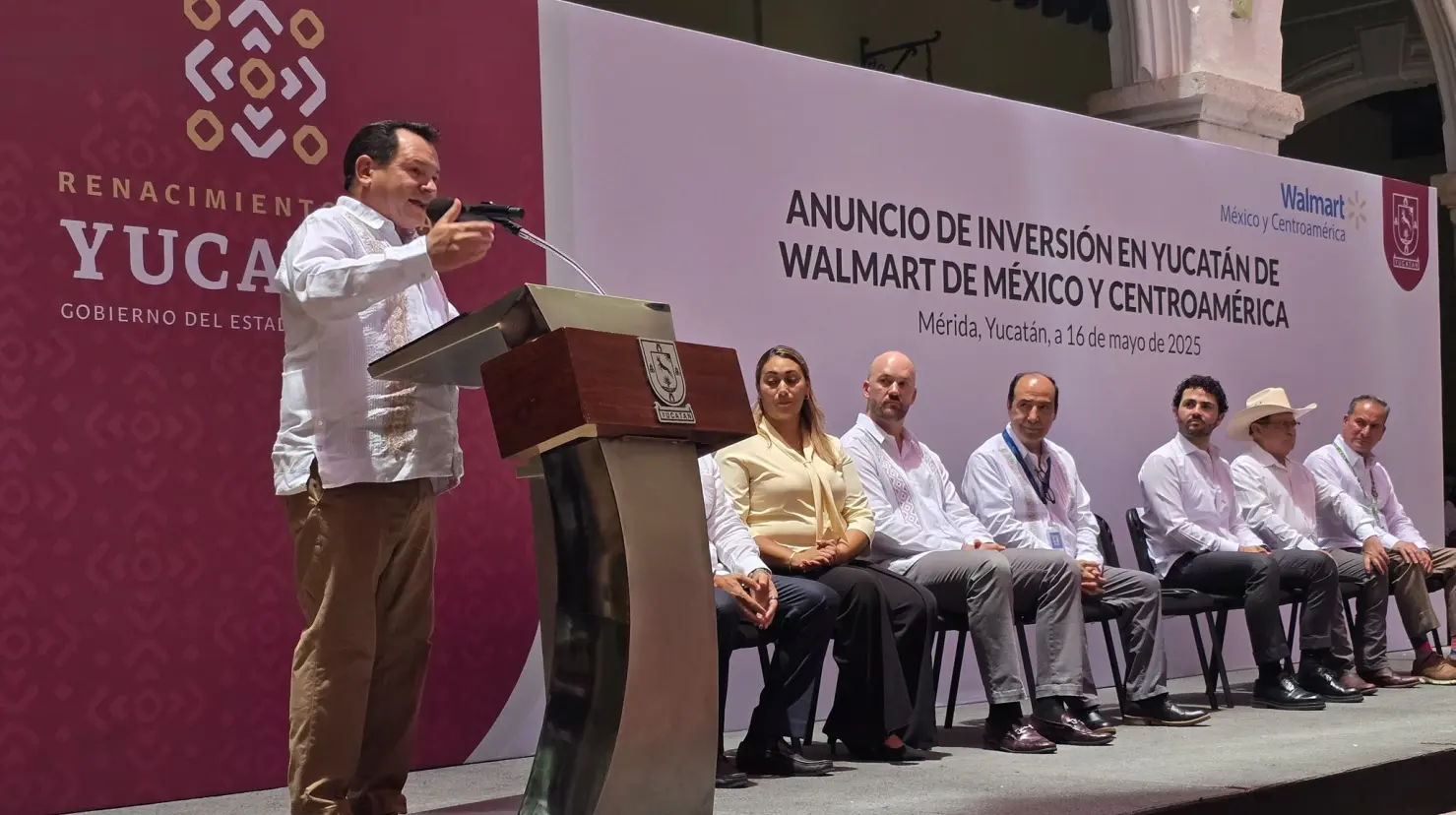 ¿De cuánto será la inversión que hará Walmart en Yucatán?. Foto: @Huachodiazmena