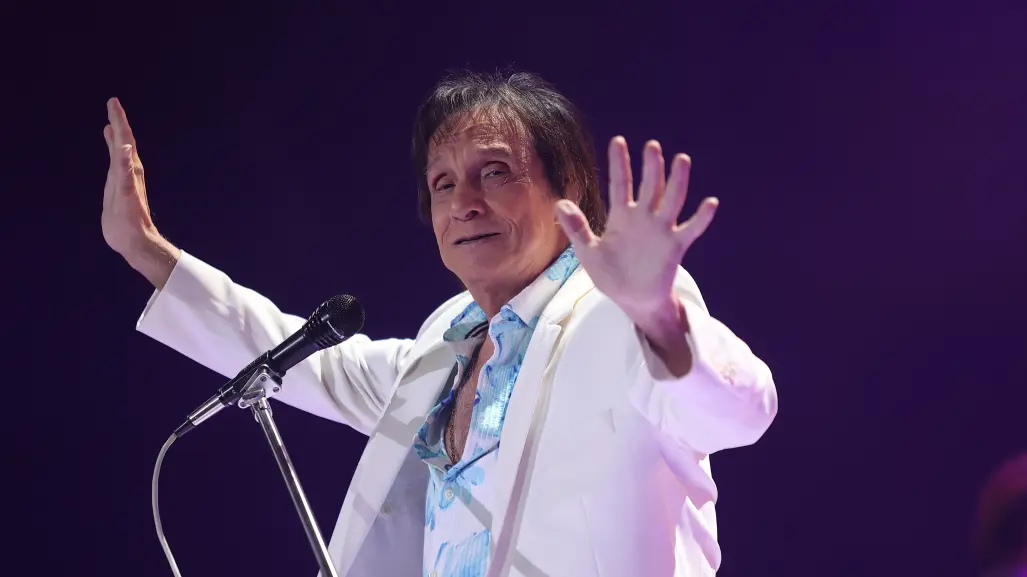 Roberto Carlos ofrece un brío de emociones en su regreso a Monterrey