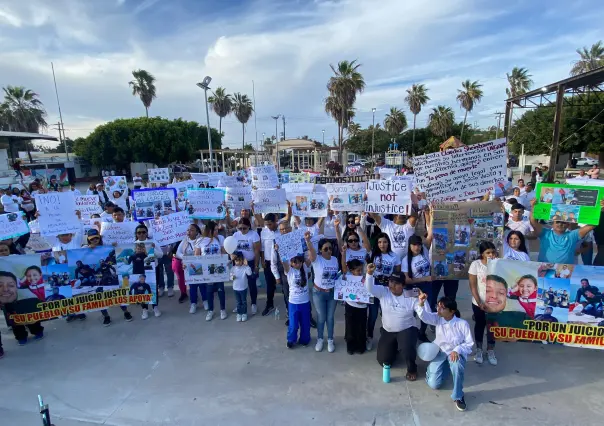 Familiares de pescadores presos en EU marchan por justicia: buscan ayuda de Claudia Sheinbaum
