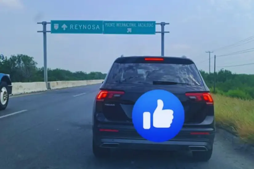 Filas para tomar el puente Anzaldúas | Foto: FB
