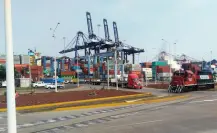 Reabren aduana del puerto de Manzanillo, Colima, y detienen a manifestantes