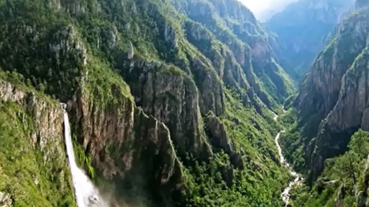 Una cascada de Durango se encuentra entre las más altas del país. Foto: Especial.