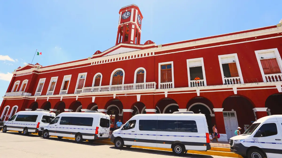 Estas nuevas unidades darán un servicio de transporte digno a los habitantes de Motul Foto: ATY