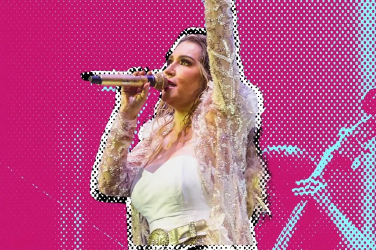 Alicia Villarreal recibe criticas en redes sociales, en sus últimos conciertos usuarios aseguran que esta perdiendo la voz. / FOTO: IG Alicia Villarreal CANVA