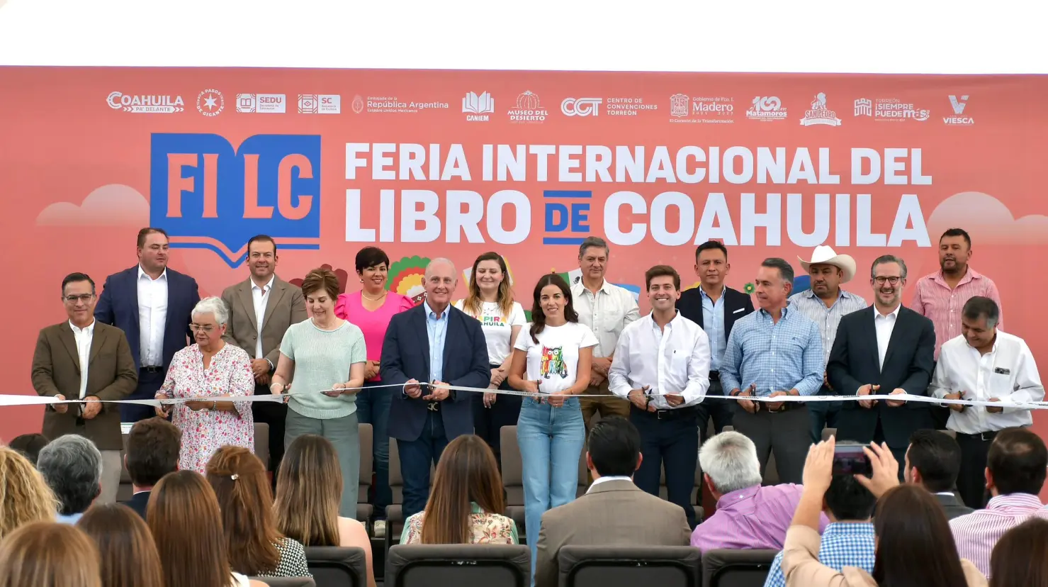 Se llevó a cabo la inauguración de la FILC 2025 en Torreón. (Fotografía: Gobierno de Torreón)