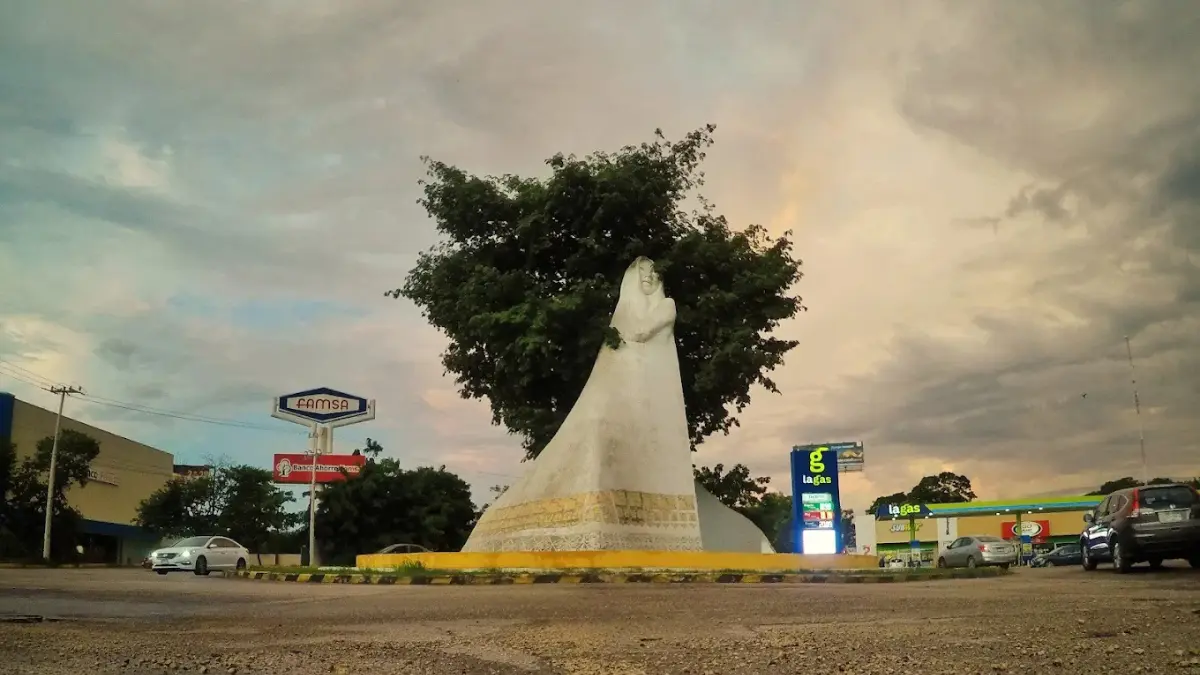 La ceiba era conocida como el árbol de la vida para los mayas Foto: Daniel Gibal