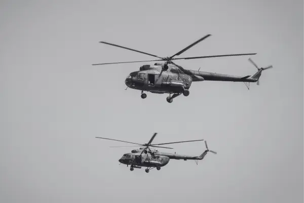 Mueren cinco personas tras choque entre dos helicópteros en Finlandia