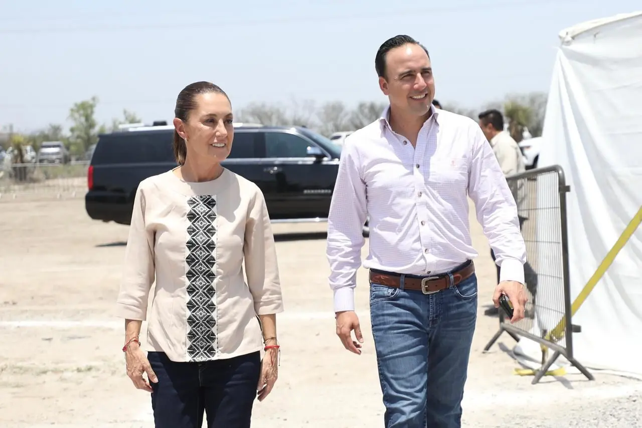 Claudia Sheinbaum y Manolo Jiménez en la región Carbonífera. Foto de gobierno estatal.