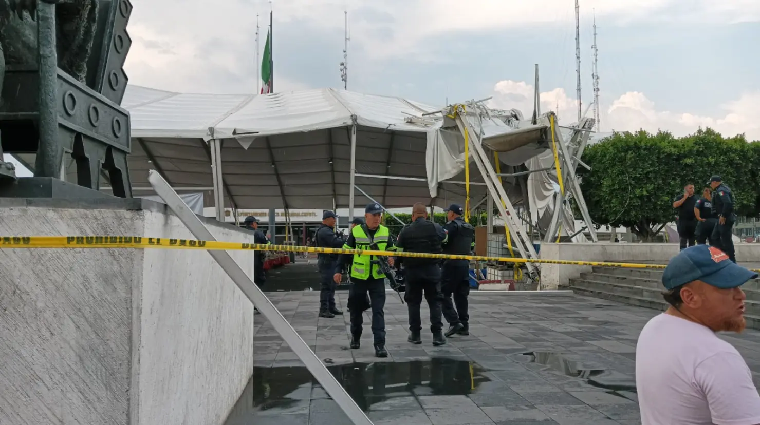 Estructura colapsada en el Palacio Municipal de Nezahualcóyotl. Foto: Cortesía