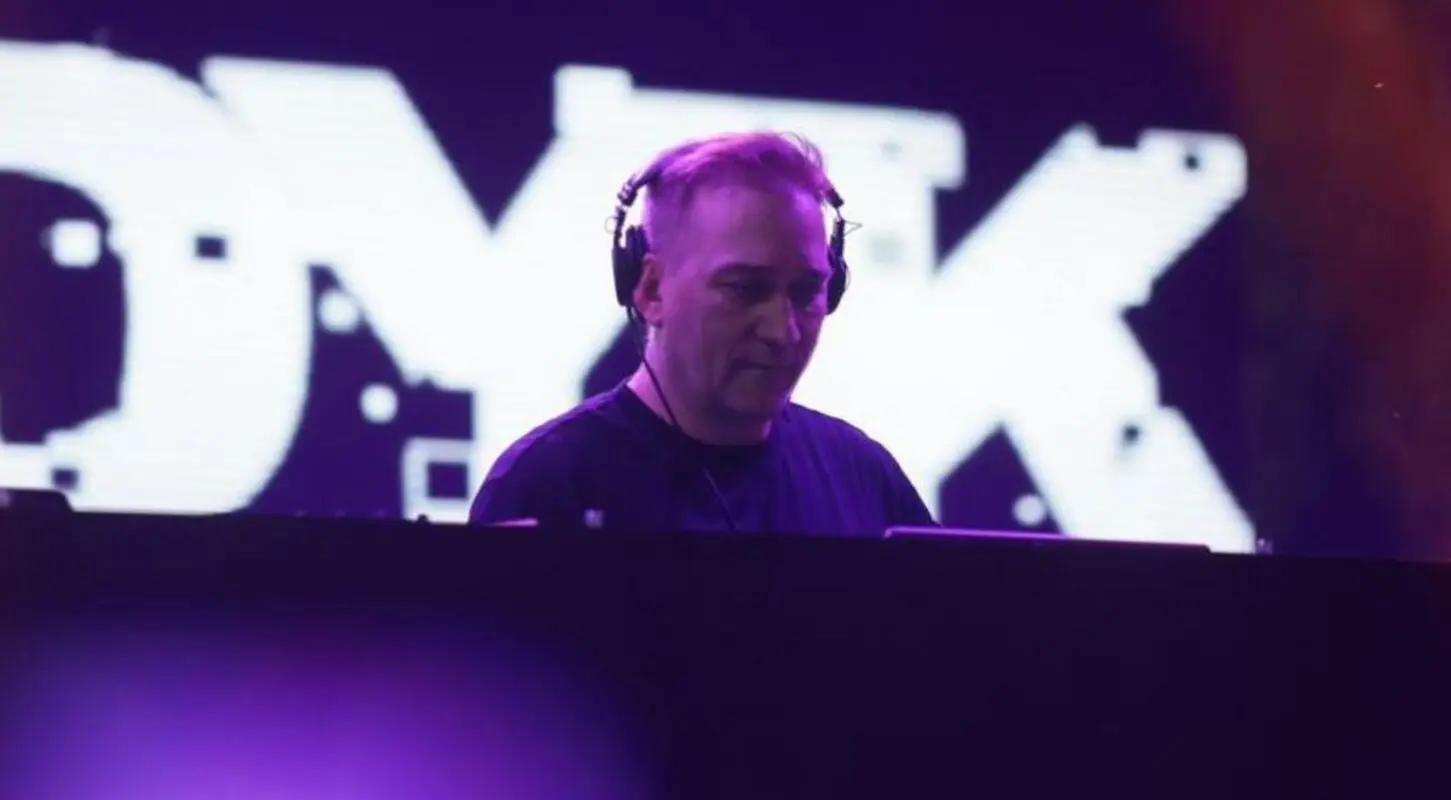 Paul Van Dyk hace vibrar a sus fanáticos regiomontanos con su mezcla musical Foto: Ramiro Garza