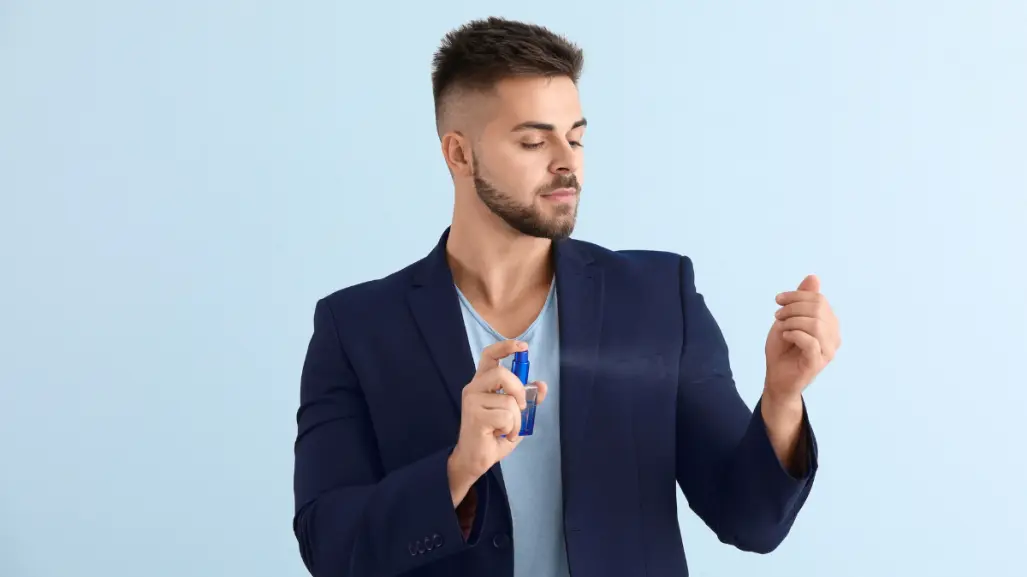 5 perfumes imprescindibles de hombre para usar en días calurosos