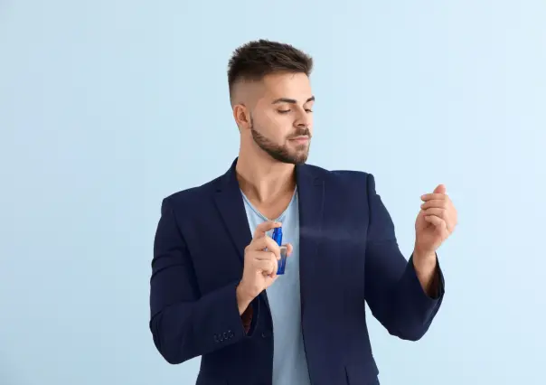 5 perfumes imprescindibles de hombre para usar en días calurosos