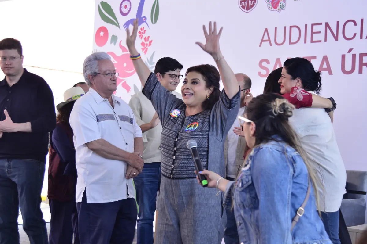 Audiencia ciudadana en Coyoacán. Foto: jefaturadegobierno.cdmx.gob.mx | Canva